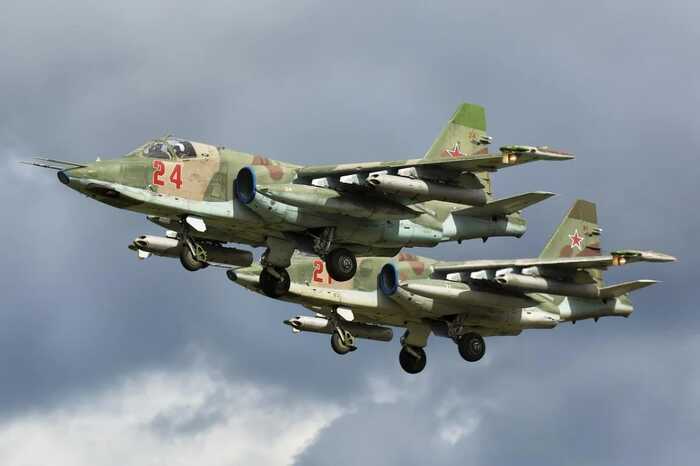 На Донеччині воїни-зенітники збили російський Су-25