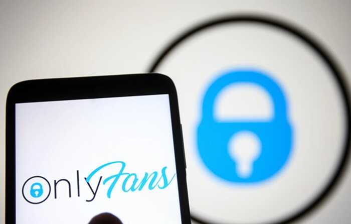 Творців контенту на OnlyFans в Україні хочуть зобов’язати платити податки