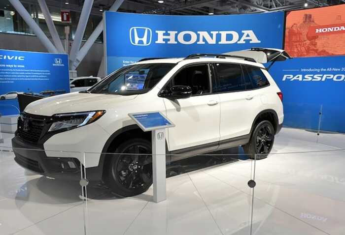 У США перевірять майже 300 тисяч автомобілів Honda через проблему з гальмуванням