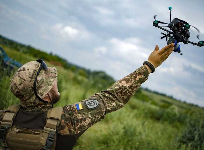 Оператори дронів 107-ї бригади ТрО показали ліквідацію окупантів на фронті